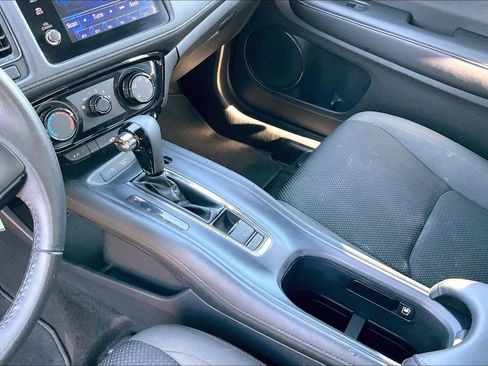 Used 2022 Honda HR-V Sport image 15