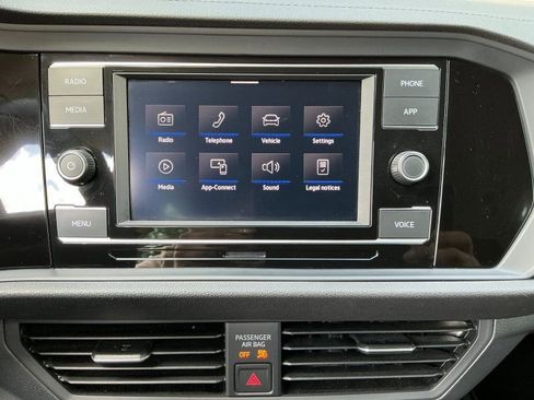 Used 2024 Volkswagen Jetta S FWD image 17