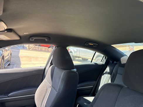 Used 2022 Dodge Charger SXT RWD image 14