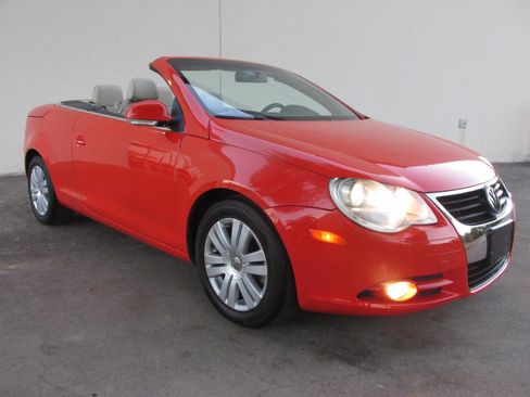 Used 2007 Volkswagen Eos 2.0T image 1