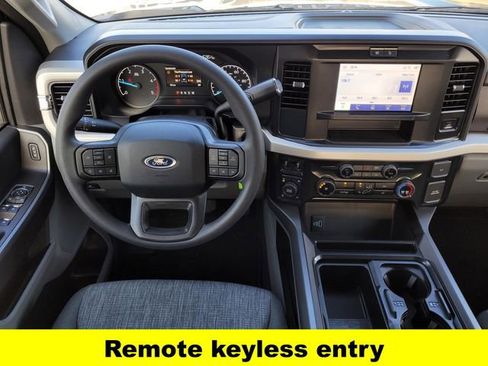 New 2026 Ford F250 XLT w/ FX4 Off-Road Package AWD/4WD image 10