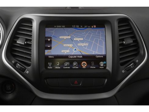 Used 2015 Jeep Cherokee Trailhawk w/ Comfort/Convenience Group AWD/4WD image 16