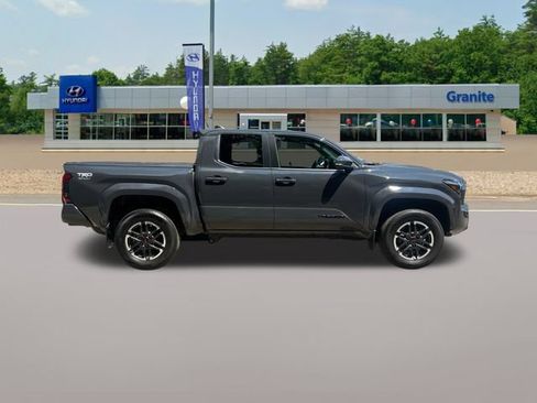 Used 2024 Toyota Tacoma TRD Sport w/ TRD Sport Upgrade Package AWD/4WD image 6