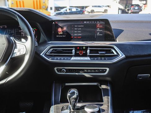 Used 2021 BMW X5 xDrive40i w/ Convenience Package image 13