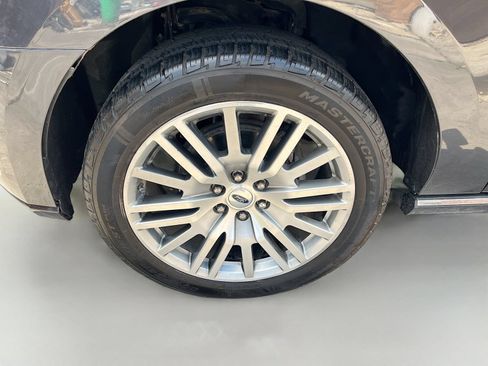Used 2022 Ford Expedition Platinum AWD/4WD image 32