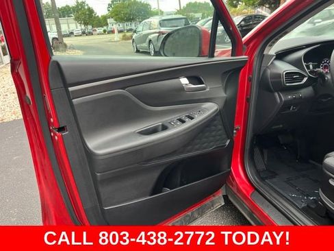 Used 2023 Hyundai Santa Fe SE FWD image 5