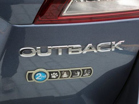 Used 2018 Subaru Outback 2.5i Limited image 53