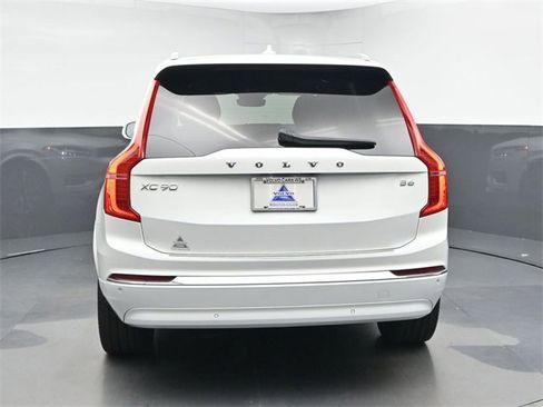 Used 2023 Volvo XC90 B6 Plus w/ Protection Package Premier image 7