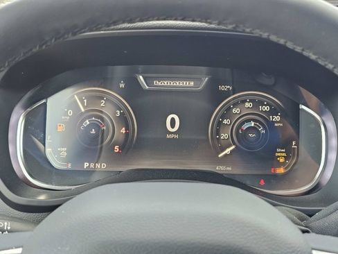 Used 2026 RAM 2500 Laramie AWD/4WD image 24