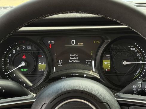 Used 2025 Jeep Wrangler Unlimited Rubicon 4xe w/ Convenience Group image 16