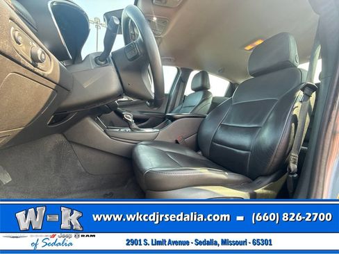 Used 2024 Chevrolet Malibu LT FWD image 20