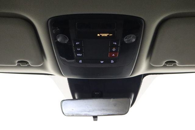 Certified 2025 Kia Carnival FWD image 25