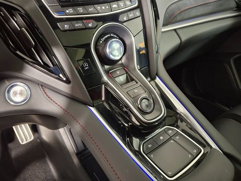 Used 2023 Acura RDX A-Spec image 17