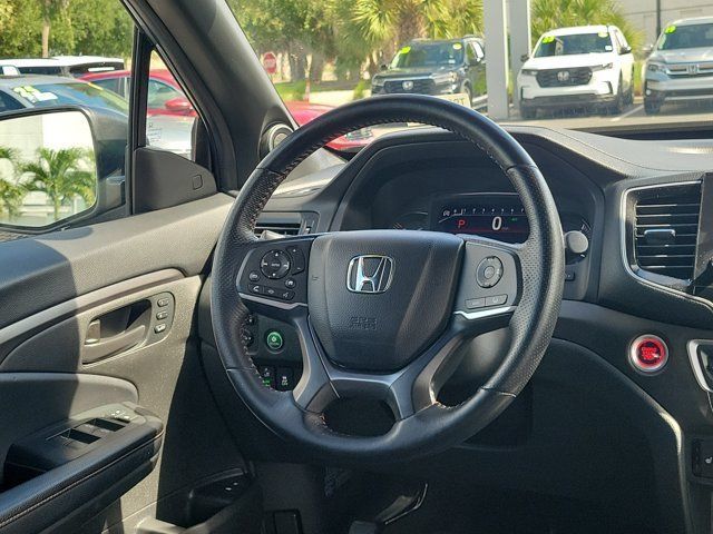 Used 2022 Honda Passport TrailSport image 3