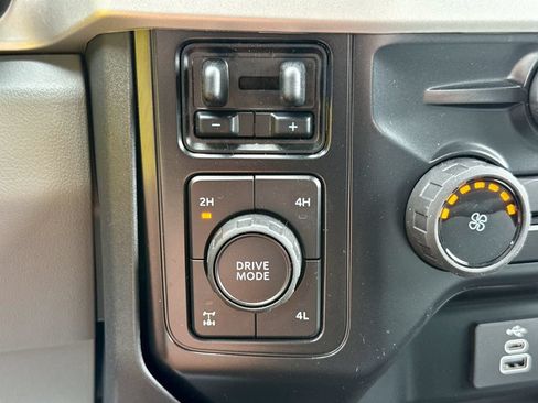 New 2026 Ford F350 XLT AWD/4WD image 30