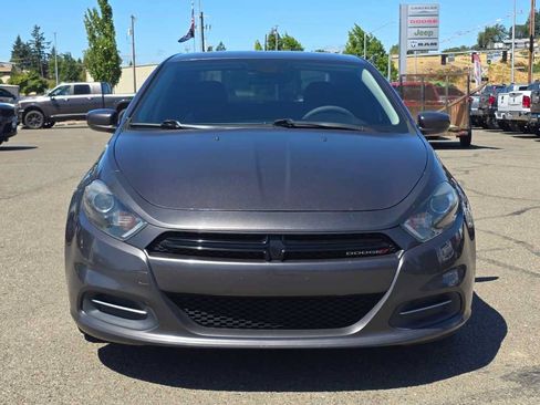 Used 2015 Dodge Dart SXT FWD image 8