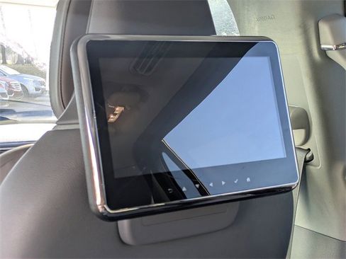 Used 2021 Lincoln Navigator Reserve image 15