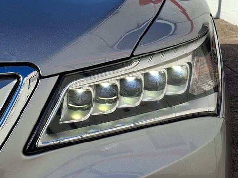 Used 2016 Acura MDX SH-AWD w/ Technology Package image 8