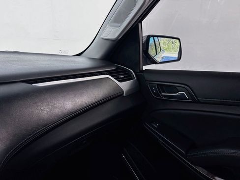 Used 2019 GMC Yukon SLT w/ Open Road Package RWD image 33