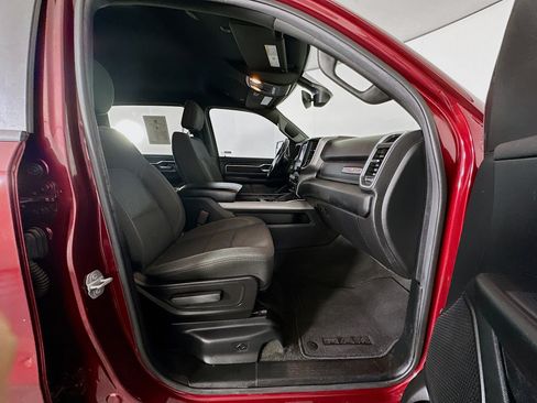 Used 2020 RAM 1500 Lone Star RWD image 31