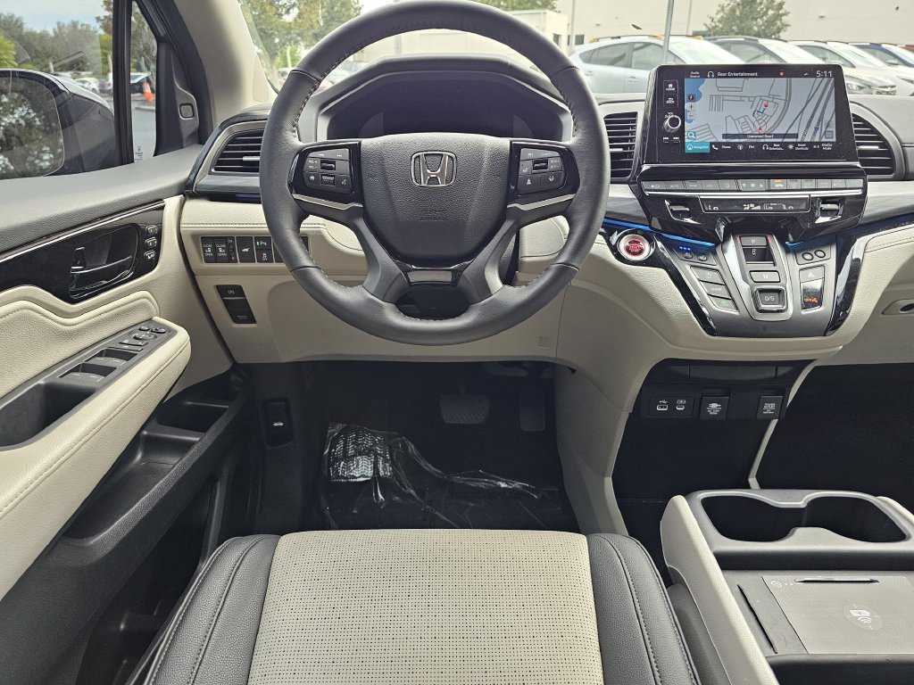 Used 2026 Honda Odyssey Elite image 13