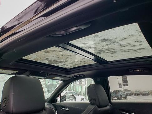 Used 2023 Cadillac XT4 Premium Luxury w/ LPO, Radiant Package image 24