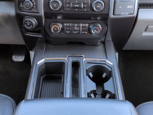 Used 2019 Ford F150 XLT w/ Equipment Group 302A Luxury AWD/4WD image 19
