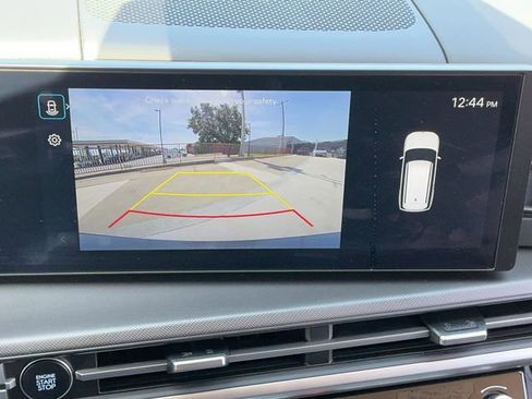 Used 2025 Hyundai Santa Fe SEL FWD image 21