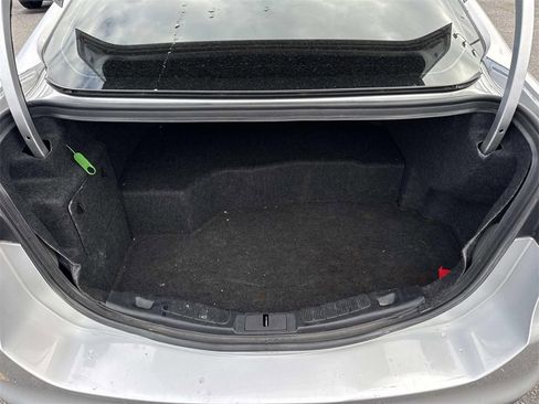 Used 2017 Ford Fusion Titanium image 9