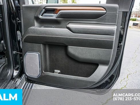 Used 2024 GMC Sierra 2500 Denali w/ Denali Reserve Package image 57