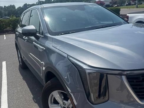 Used 2024 Kia Sorento LX FWD image 1