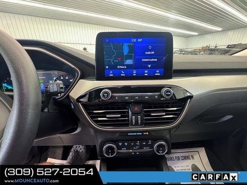 Used 2022 Ford Escape SE image 18