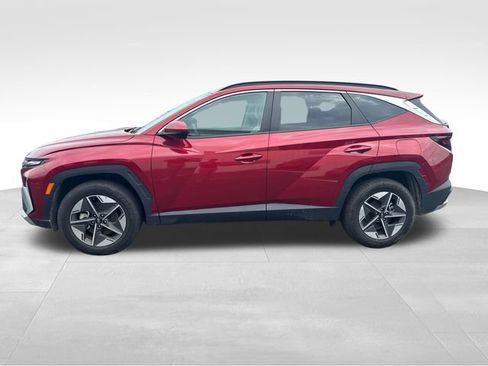Used 2025 Hyundai Tucson SEL AWD/4WD image 2