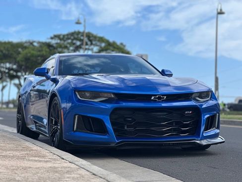 Used 2018 Chevrolet Camaro ZL1 image 6