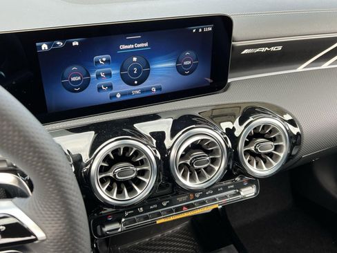 New 2025 Mercedes-Benz CLA 35 AMG 4MATIC image 19
