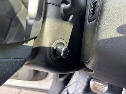 Used 2021 Land Rover Range Rover Sport HSE Silver Edition image 20