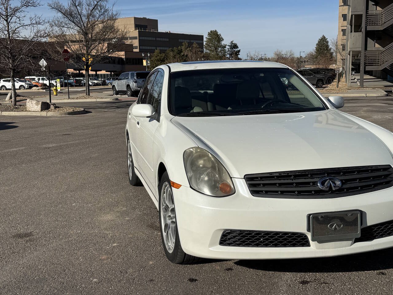 Used 2005 INFINITI G35 Sedan w/ (P01) Premium Pkg A RWD image 4