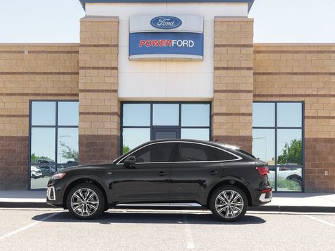 Used 2021 Audi Q5 2.0T Premium AWD/4WD image 9