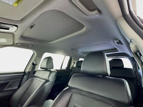 Used 2024 Hyundai Santa Fe Limited FWD image 15