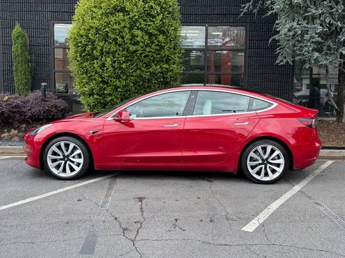 Used 2019 Tesla Model 3 Long Range AWD/4WD image 9