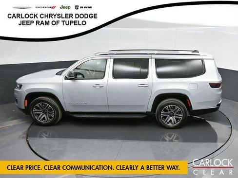 New 2025 Jeep Wagoneer L 2WD w/ Convenience Group I image 39