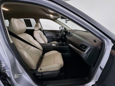 Used 2023 Nissan Rogue SV image 31