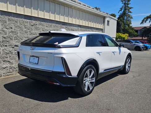 Used 2024 Cadillac Lyriq Tech w/ Driver Assist Package RWD image 8