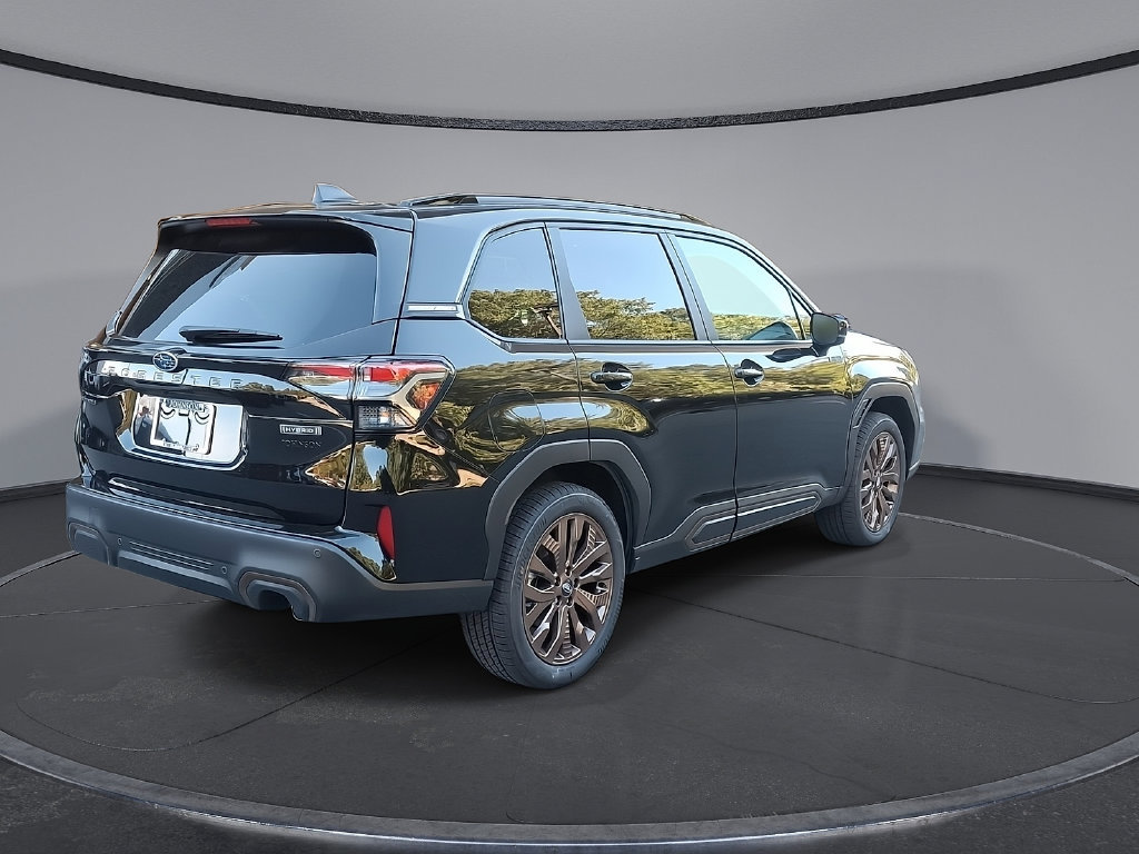 New 2026 Subaru Forester Touring AWD/4WD image 12