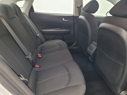 Used 2019 Kia Optima LX image 19
