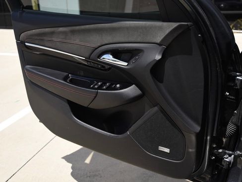 Used 2017 Chevrolet SS RWD image 22