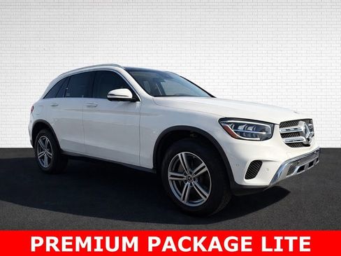 Used 2022 Mercedes-Benz GLC 300 GLC 300 w/ Premium Package Lite image 3