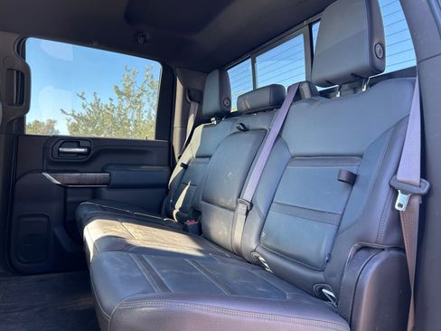 Used 2020 GMC Sierra 2500 Denali image 12