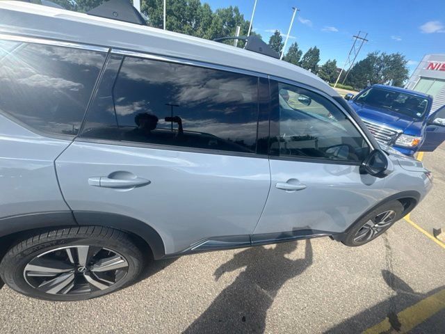 Used 2023 Nissan Rogue SL w/ SL Premium Package AWD/4WD image 4