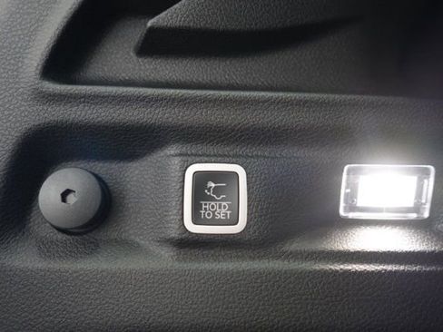 New 2025 Jeep Grand Cherokee L Limited image 28